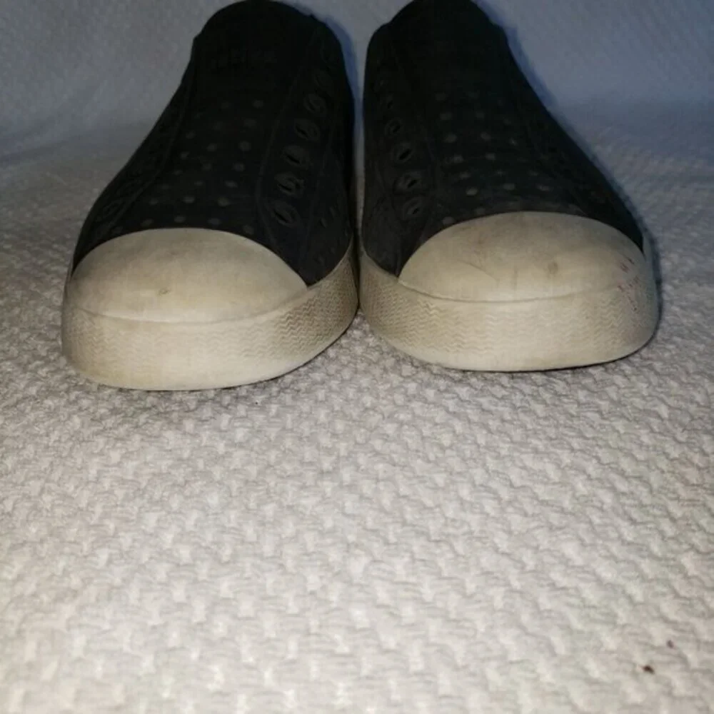 Native Jefferson Black White Shoes Big Kid Size 5.5 /Womens Size 7 /Mens Size‎ 5